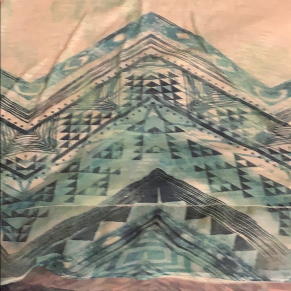 Women top - Picture 3 of 3